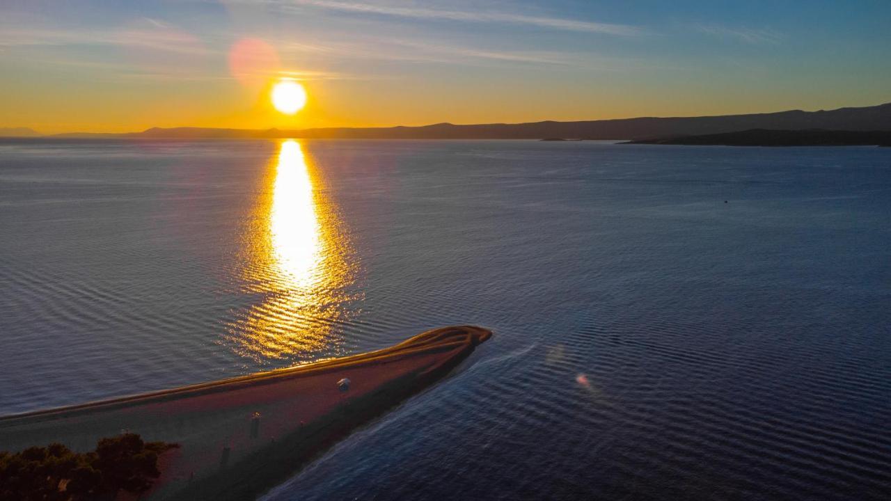 Zlatni Rat Beach Resort 波尔 外观 照片