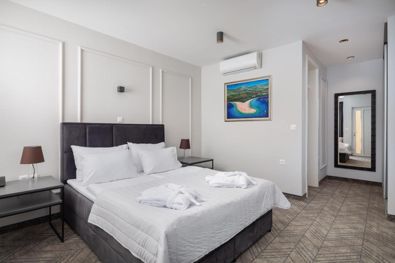 Zlatni Rat Beach Resort 波尔 外观 照片