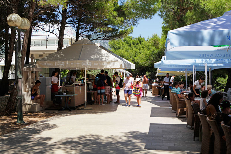 Zlatni Rat Beach Resort 波尔 外观 照片